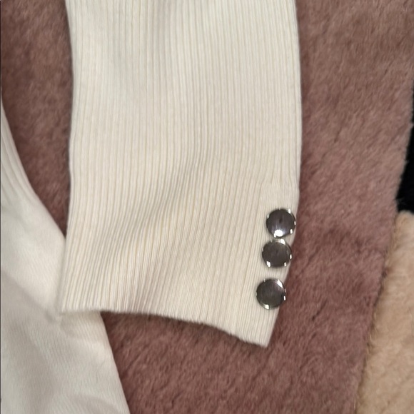 Premise Cream Women's Cardigan Sweater - Picture 4 of 4